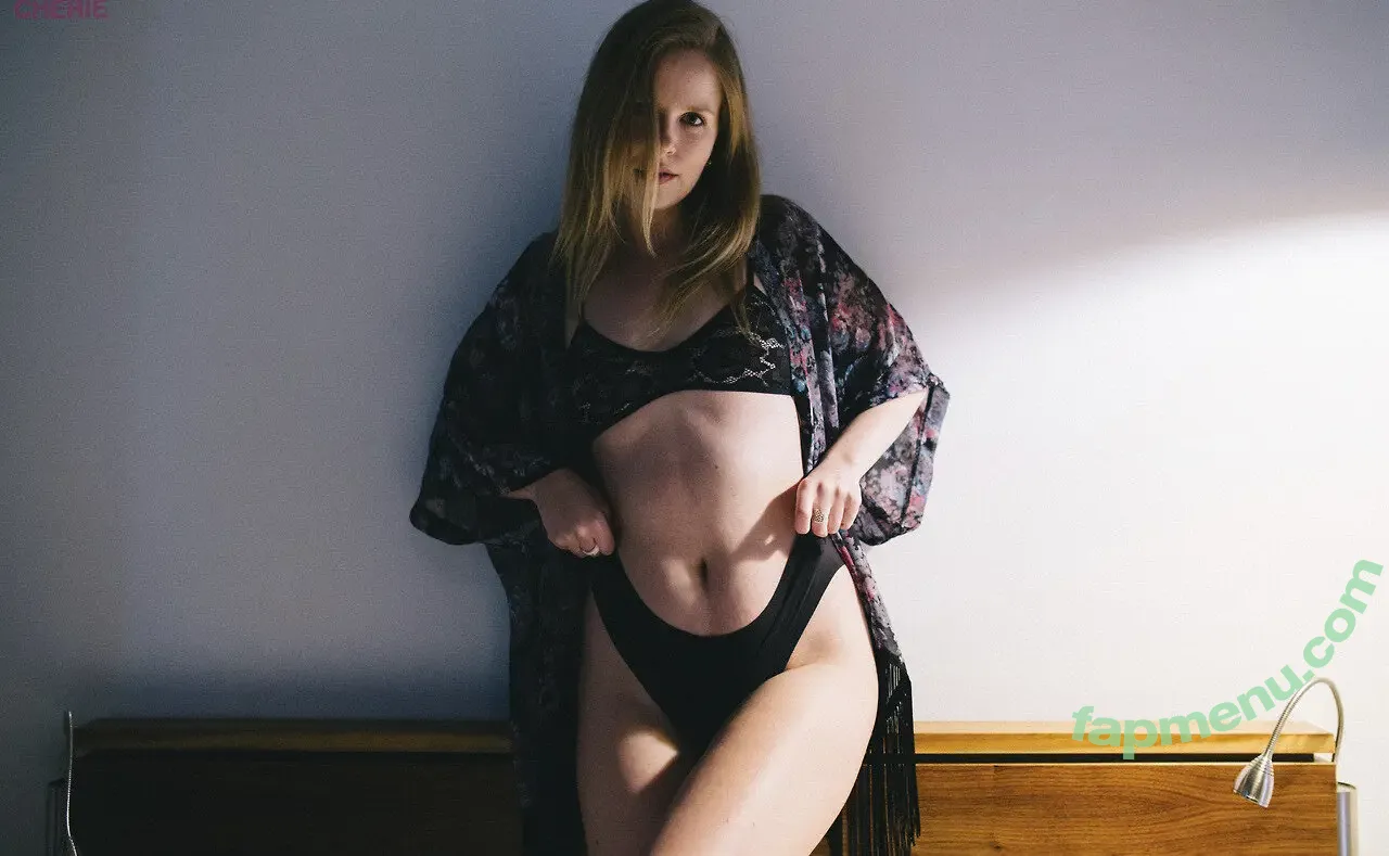 MIMP nude photo #3149 (Me In My Place / meinmyplace / u111922061)