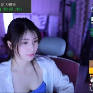 Min.E / 93.sss nude photo #0216