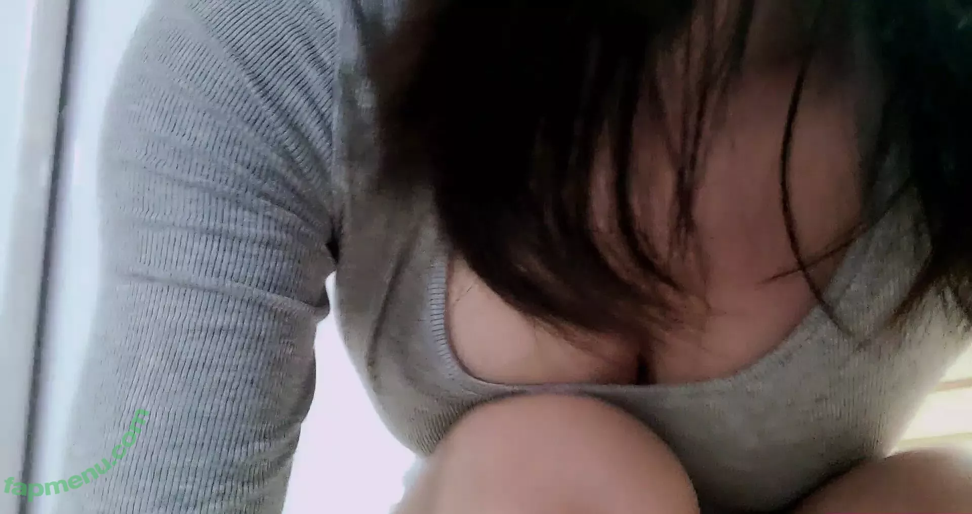 Min.E nude photo #0142 (93.sss)