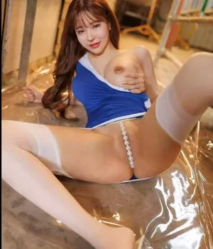 Min Harin 민하린 / bagel_harin / tagel_harin nude photo #0021