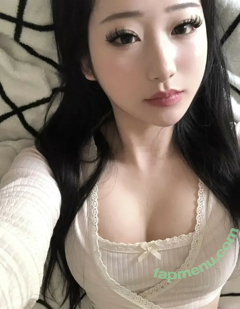 mina nude photo #0022 (luv4mina / minaash / xminaaa_)
