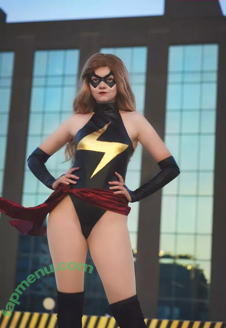 Mina Kess nude photo #0223 (kess.ink / minakess)