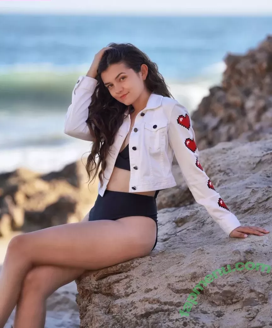 Mina Kess nude photo #0296 (kess.ink / minakess)