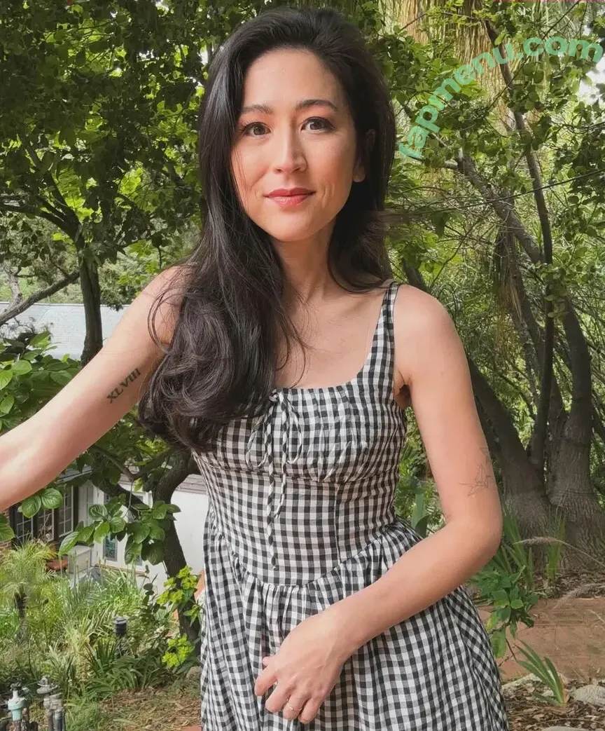 Mina Kimes nude photo #0300 (mina_kimes)