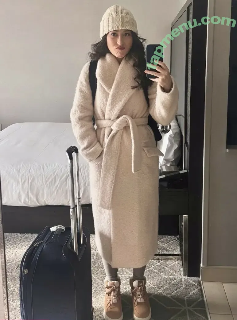 Mina Kimes nude photo #0417 (mina_kimes)