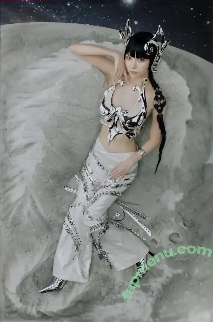 Mina Myoi nude photo #0047 (TWICE / latinamina / mina_sr_my)