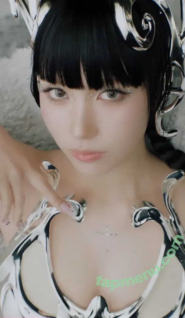 Mina Myoi nude photo #0049 (TWICE / latinamina / mina_sr_my)