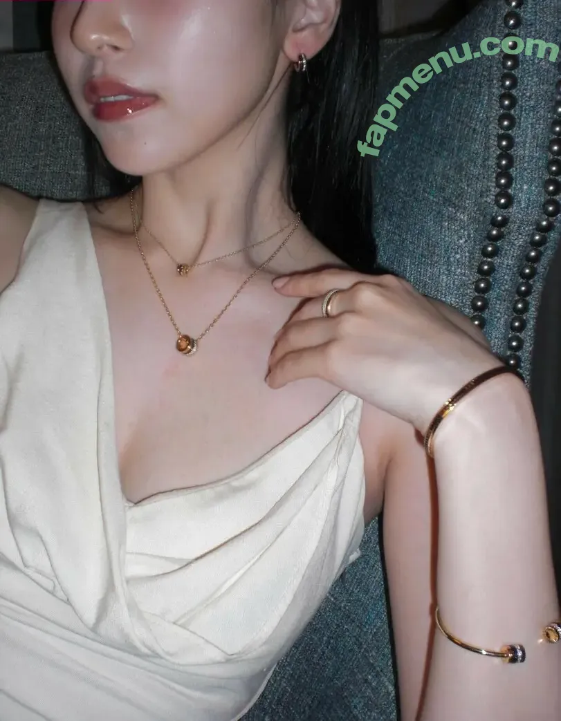 Mina Myoi nude photo #0051 (TWICE / latinamina / mina_sr_my)