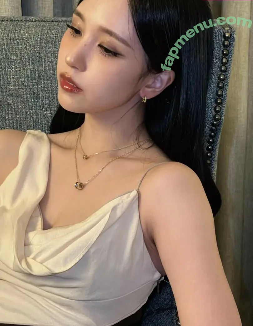 Mina Myoi nude photo #0056 (TWICE / latinamina / mina_sr_my)