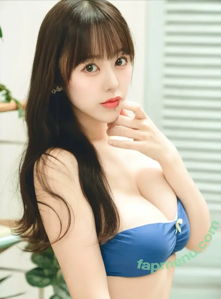 mina_pochico nude photo #0072 (Mina Pochico)