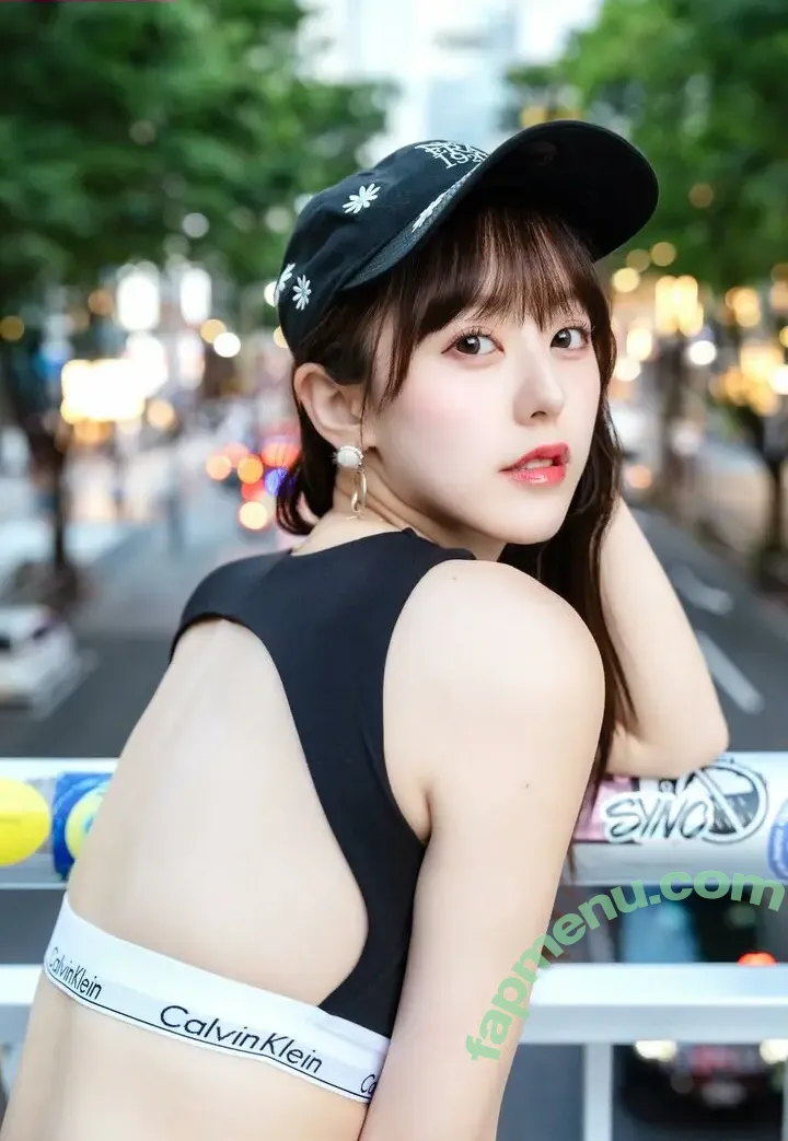 mina_pochico nude photo #0089 (Mina Pochico)