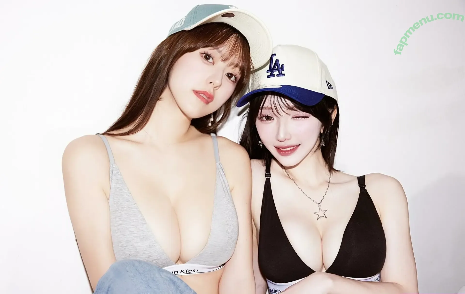 mina_pochico nude photo #0104 (Mina Pochico)