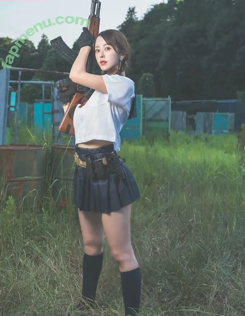 mina_pochico nude photo #0200 (Mina Pochico)