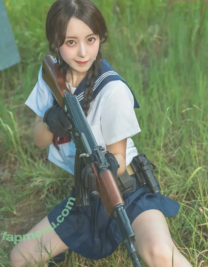 mina_pochico nude photo #0202 (Mina Pochico)