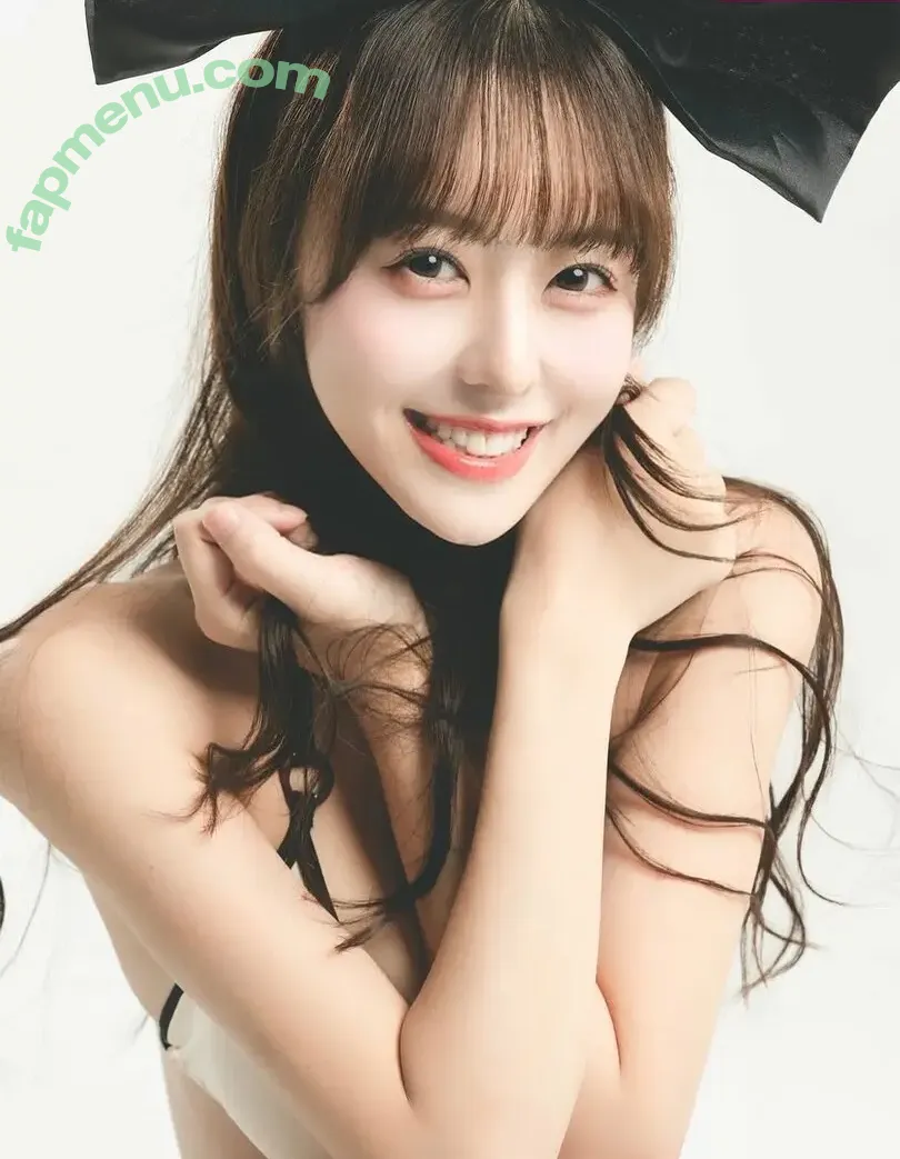 mina_pochico nude photo #0253 (Mina Pochico)