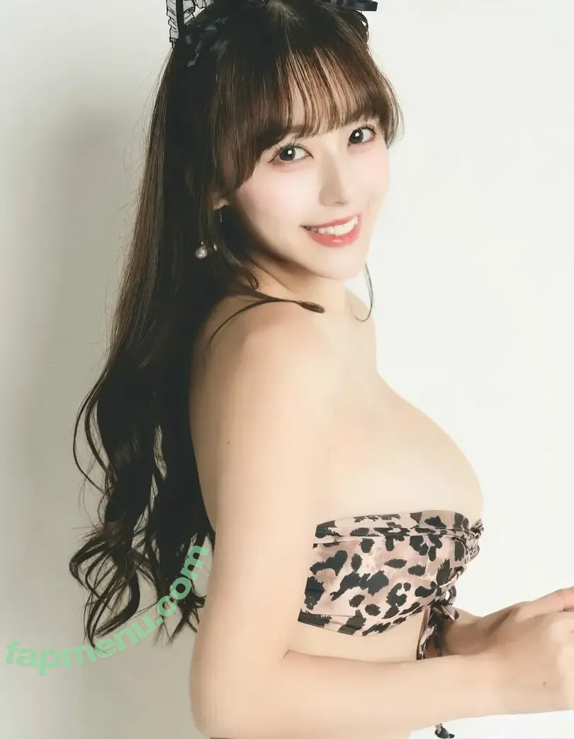 mina_pochico nude photo #0283 (Mina Pochico)