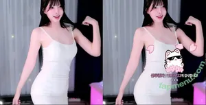 mina8017 / malang_sohee / 말랑소히♥ nude photo #0096