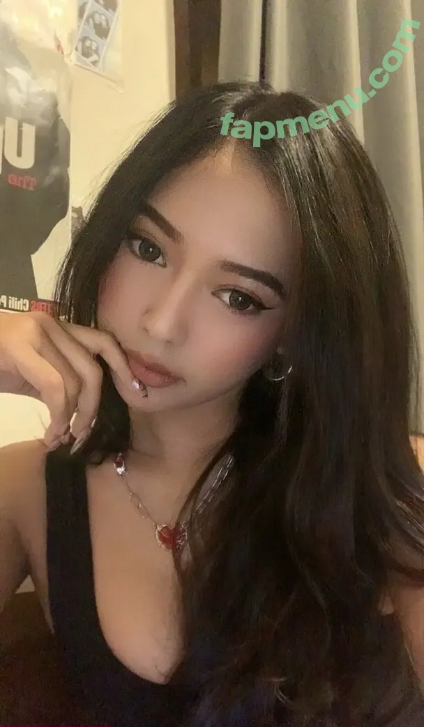 minameth nude photo #0002 (minameth)