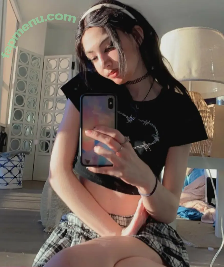 Minaph1ne nude photo #0008 (Minapeen / Minaphinephine)