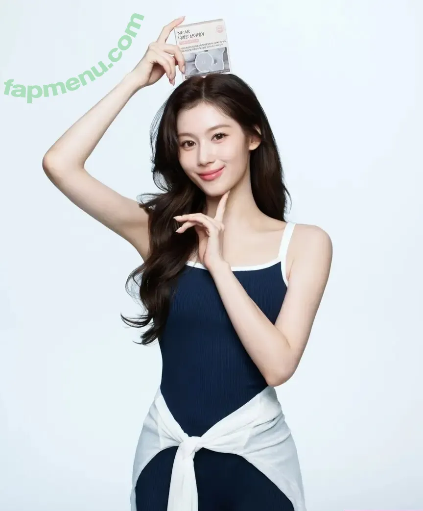 Minatozaki Sana (TWICE) nude photo #0021 (m.by__sana)