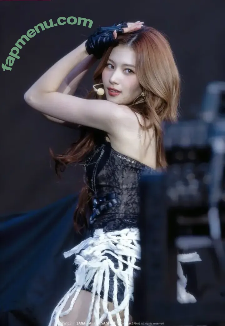 Minatozaki Sana nude photo #0070 (TWICE / m.by__sana)