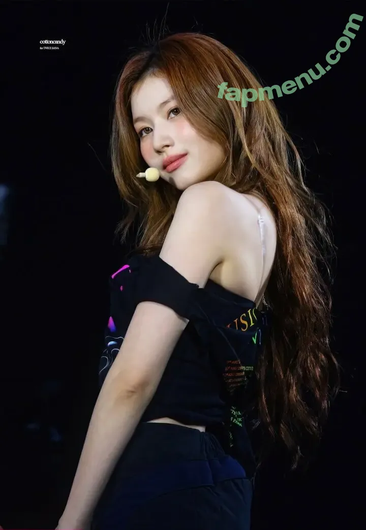 Minatozaki Sana nude photo #0090 (TWICE / m.by__sana)