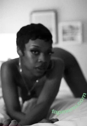 MindoftheUnkind / DAMNMAUX / Miss.Maux nude photo #0036