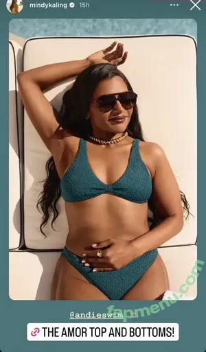 Mindy Kaling / mindykaling nude photo #0024