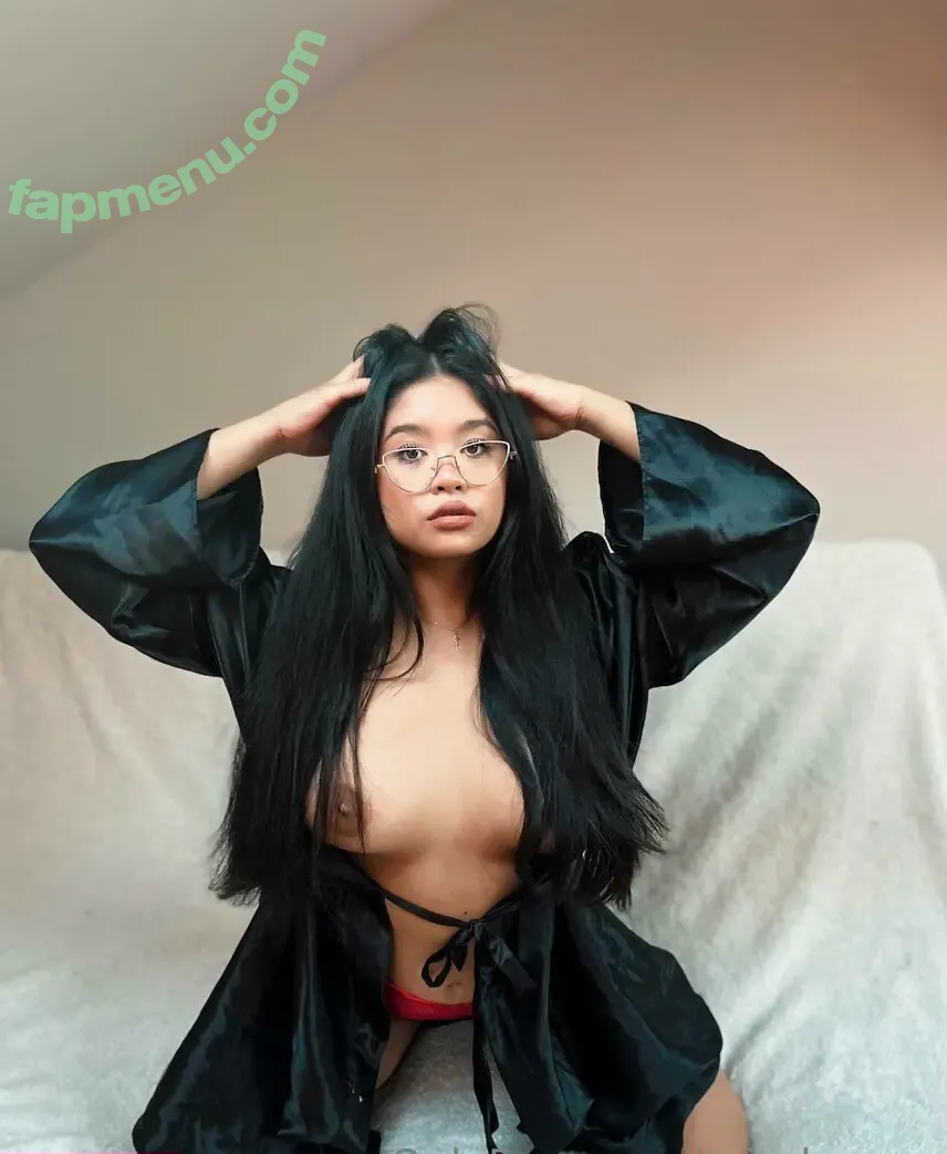 mindyyang nude photo #0041 (godolcevita / mindylee1)