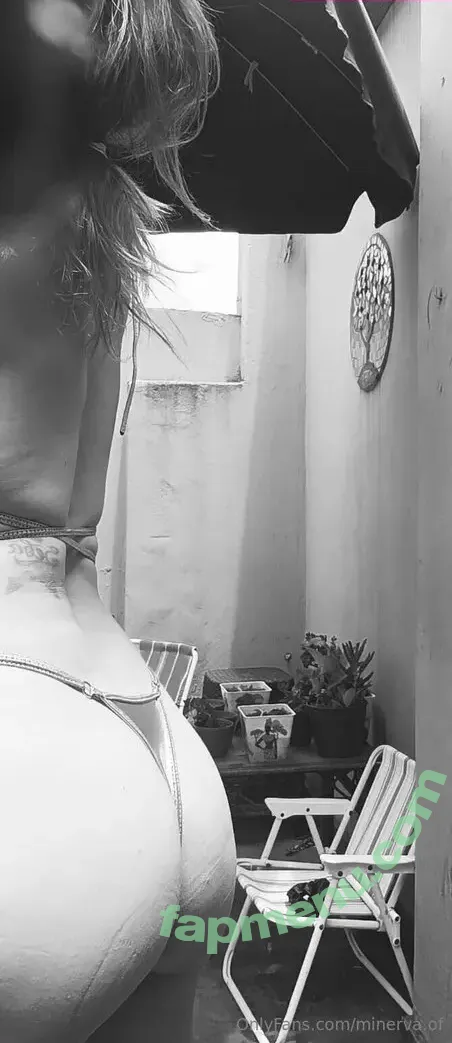 minerva.of nude photo #0003 (minerva.of)