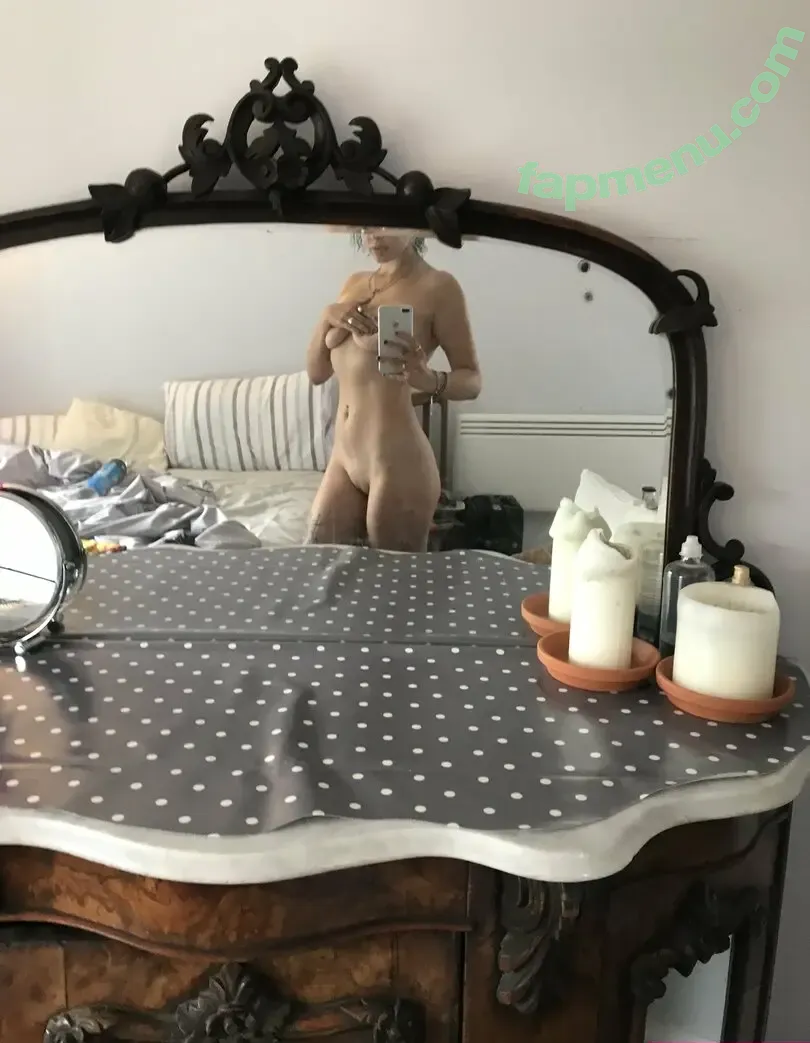 minervakitkat nude photo #0029 (minervacampbell_)