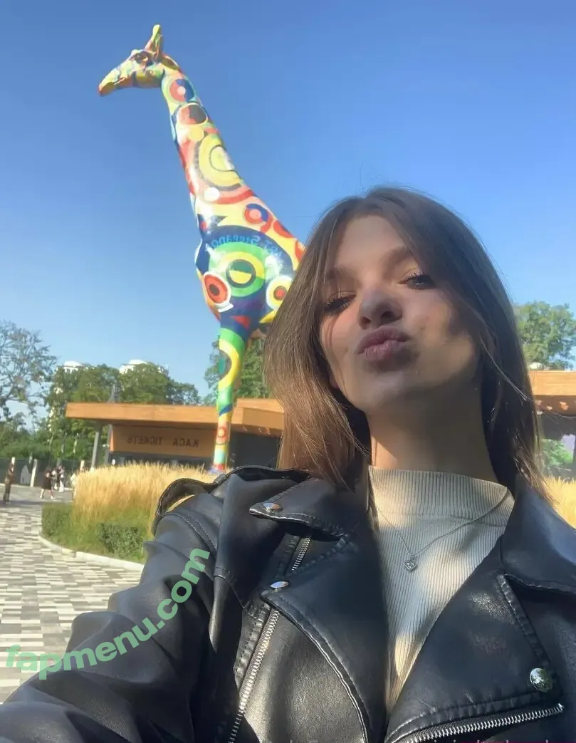 mini_dashunka nude photo #0009 (mini_dashunka)