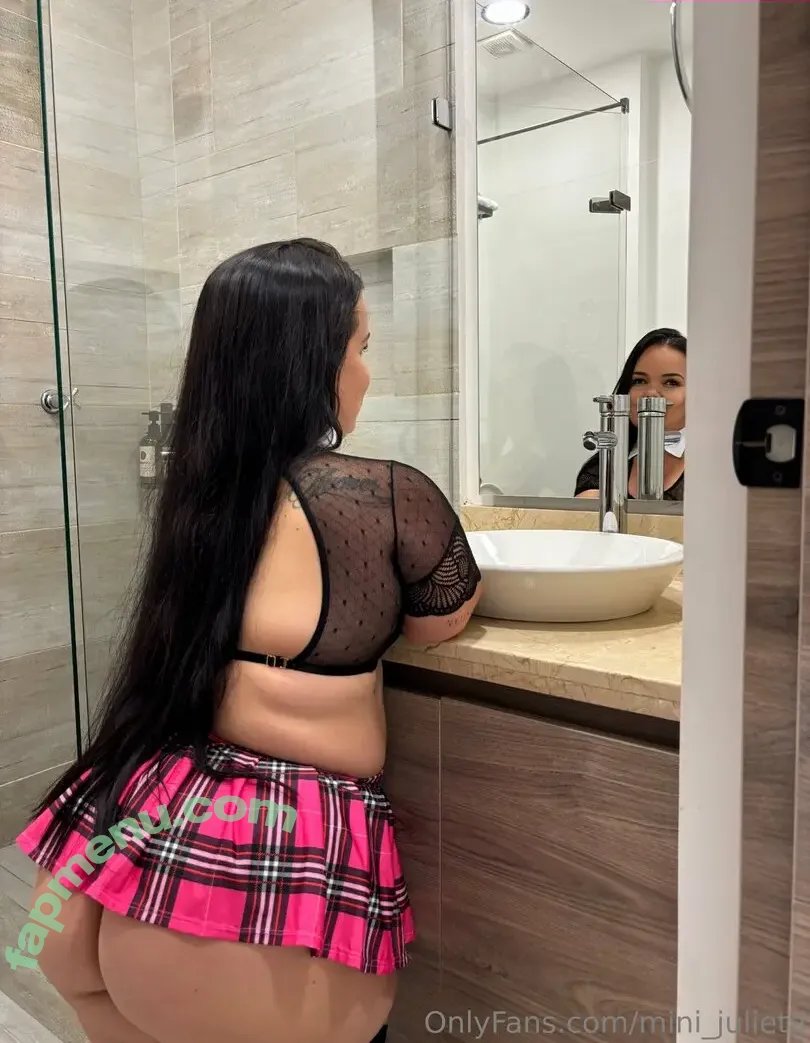 mini_julieta nude photo #0056 (mini_julieta)
