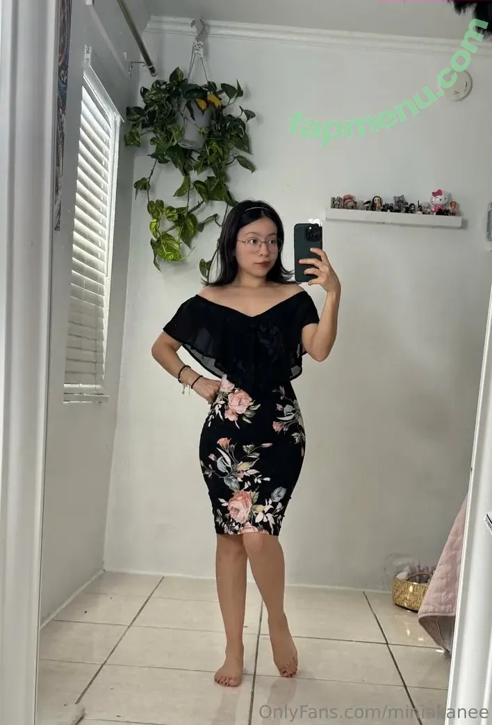 miniakanee nude photo #0017 (miniakanee)
