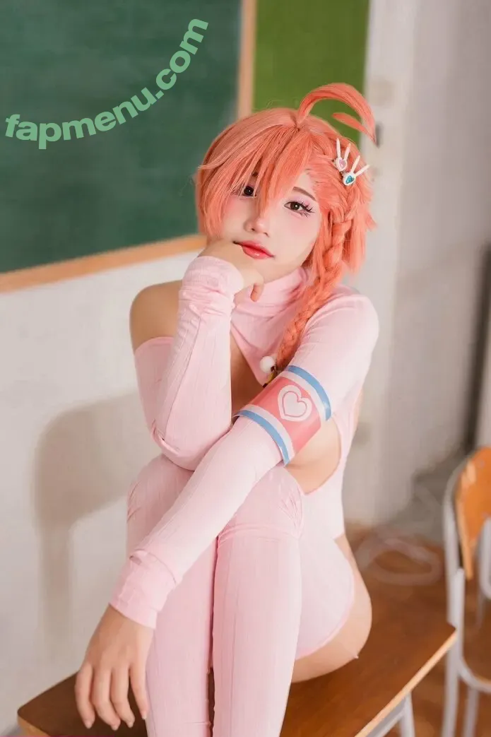 minikatuii nude photo #0015 (mini.katuii)