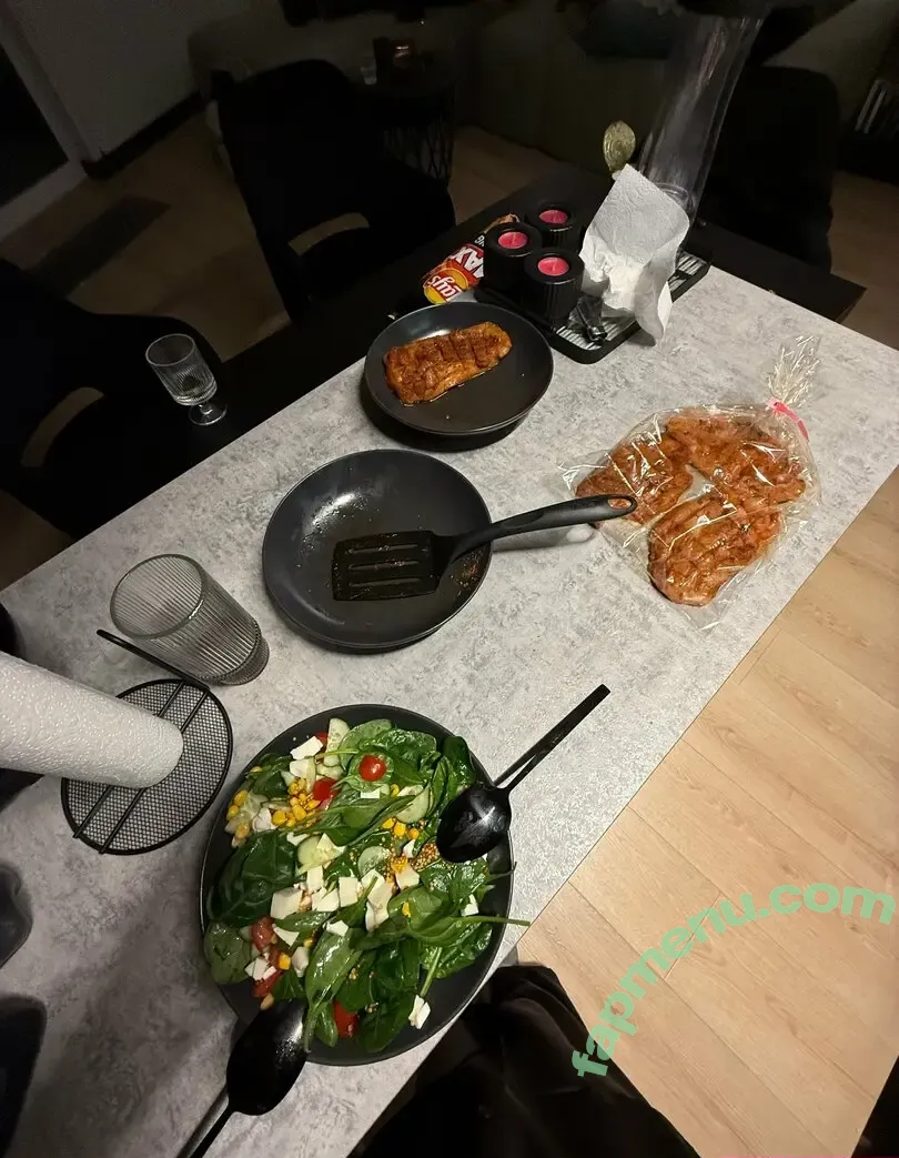 Minikrisss nude photo #0012 (Minikriss)