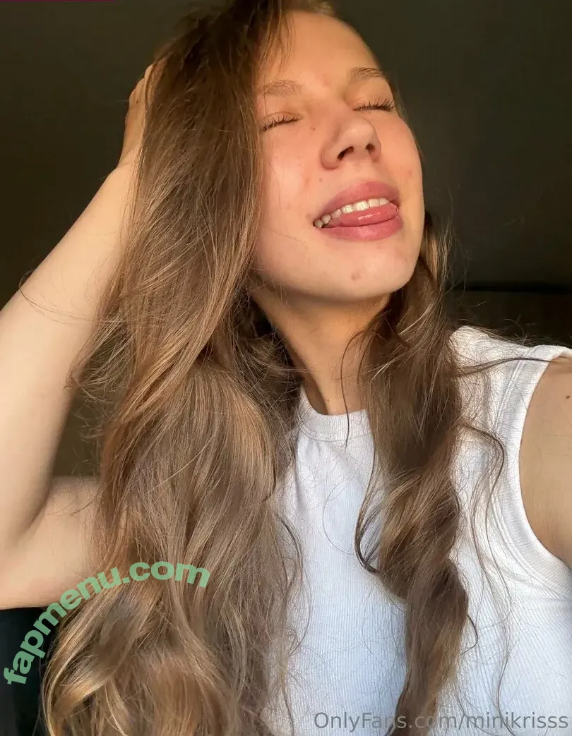 Minikrisss nude photo #0023 (Minikriss)