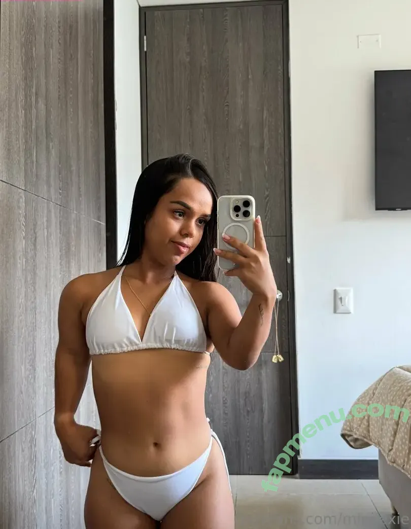 minilexie nude photo #0018 (minilexie)