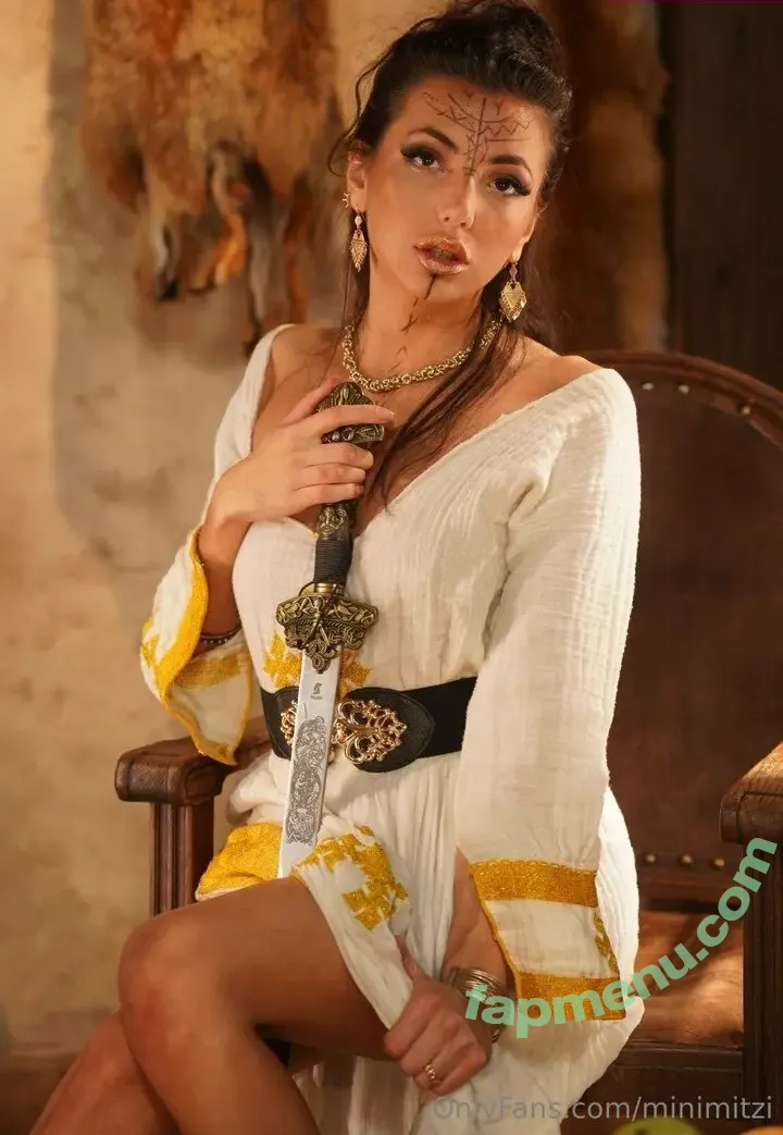 minimitzi nude photo #0007 (minimitzix)