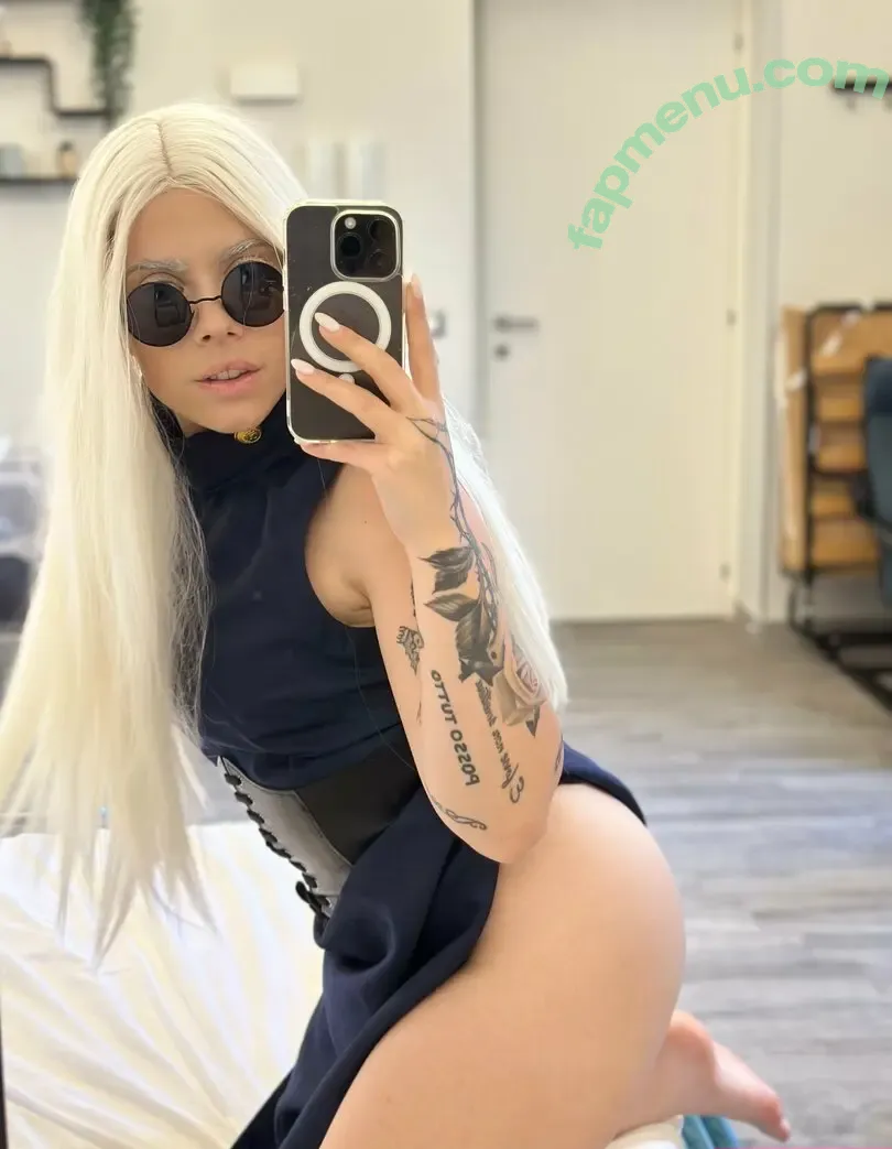 minishira nude photo #0004 (minishira_)