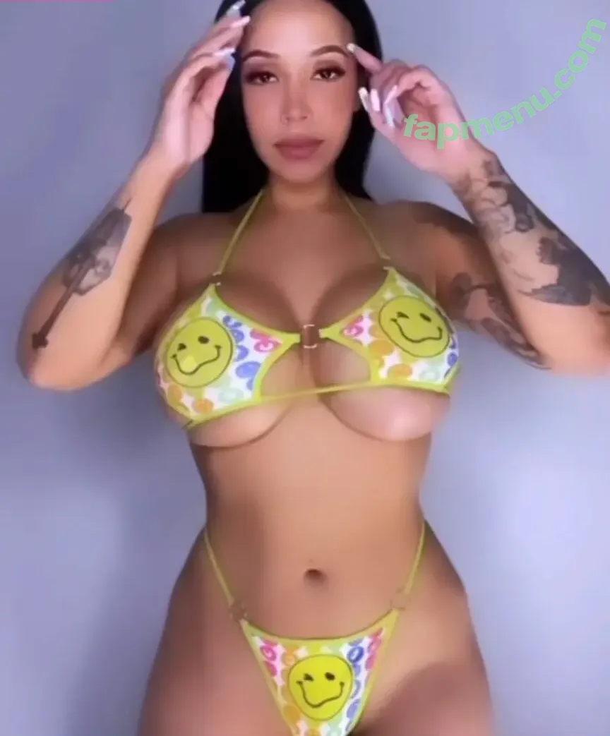 Minitinahfanclubbr nude photo #0002 (Minitinahfanclubbr)