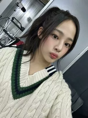 Minji / lovres_min__ / miniwithtattoos / newjeans_official nude photo #0012