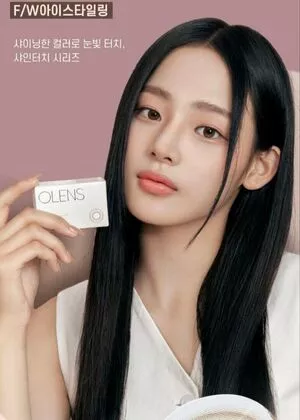 Minji / lovres_min__ / miniwithtattoos / newjeans_official nude photo #0045