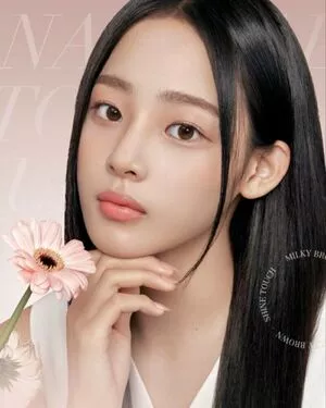 Minji / lovres_min__ / miniwithtattoos / newjeans_official nude photo #0068