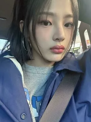 Minji / lovres_min__ / miniwithtattoos / newjeans_official nude photo #0089