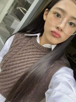 Minji / lovres_min__ / miniwithtattoos / newjeans_official nude photo #0092