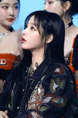 Minji / lovres_min__ / miniwithtattoos / newjeans_official nude photo #0110