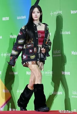 Minji / lovres_min__ / miniwithtattoos / newjeans_official nude photo #0115