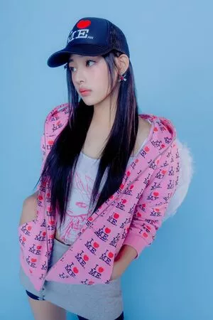 Minji / lovres_min__ / miniwithtattoos / newjeans_official nude photo #0138