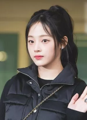 Minji / lovres_min__ / miniwithtattoos / newjeans_official nude photo #0157